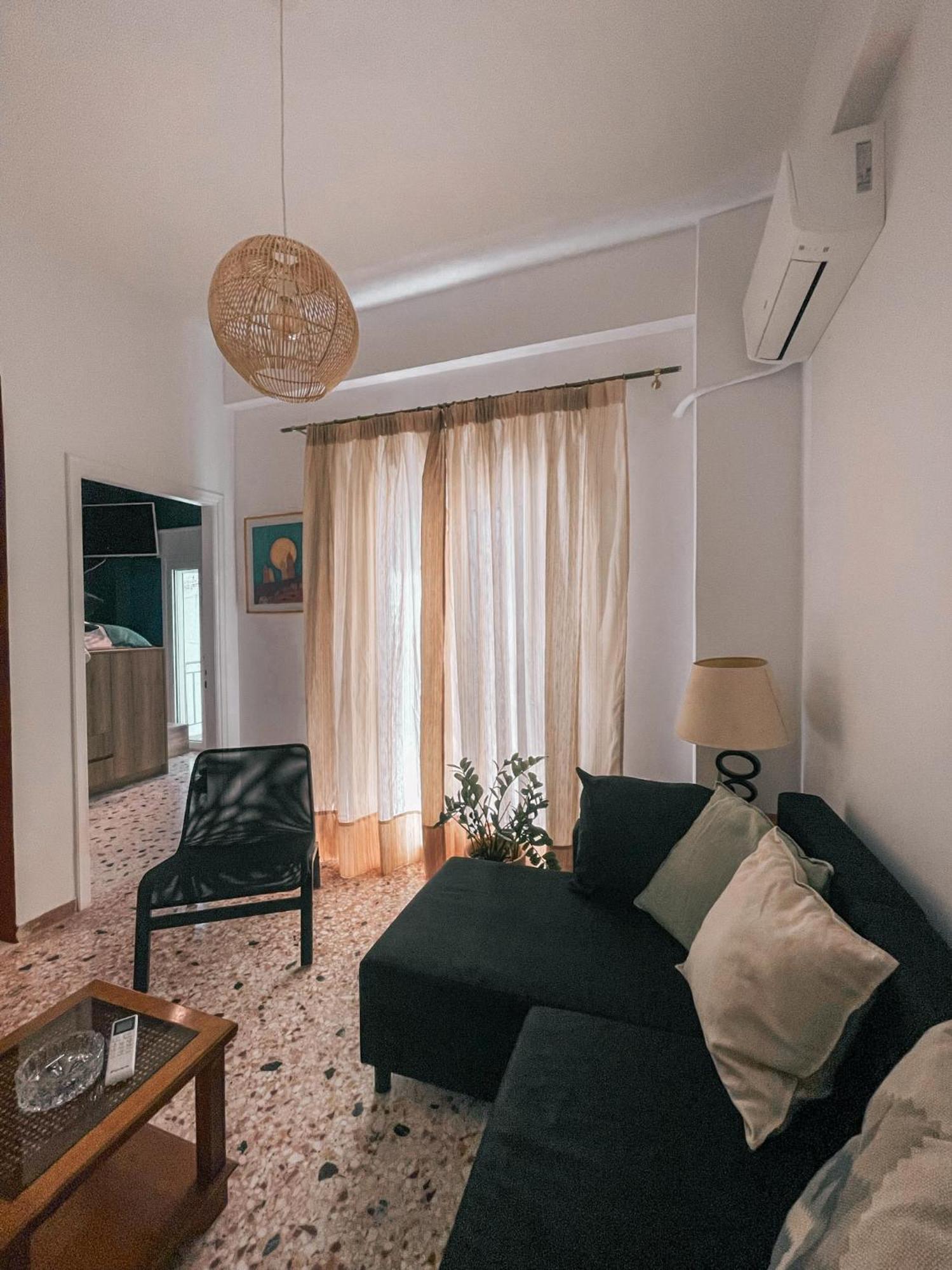Apartment Near Metro + Port Pireus Exteriér fotografie