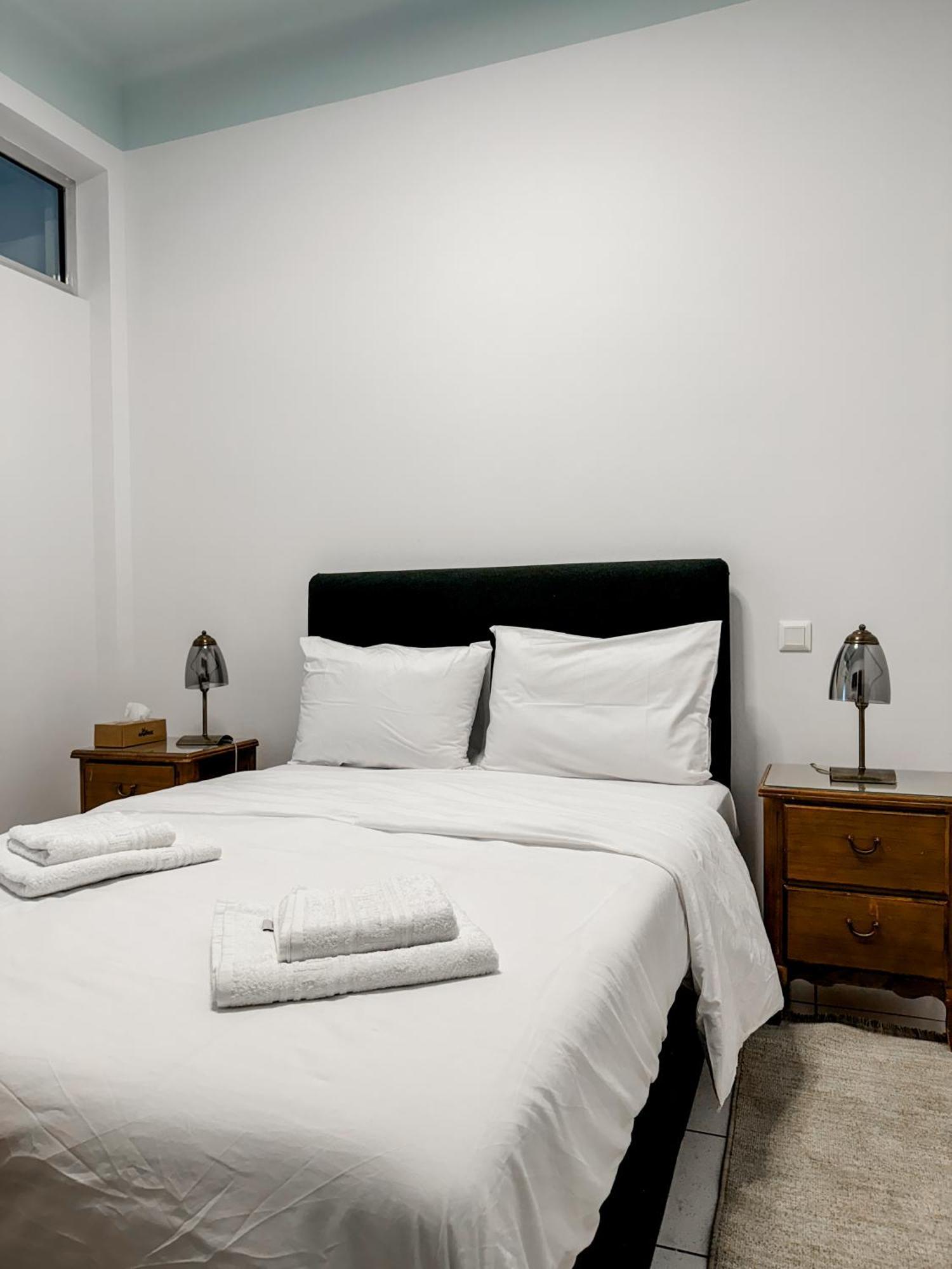 Apartment Near Metro + Port Pireus Exteriér fotografie